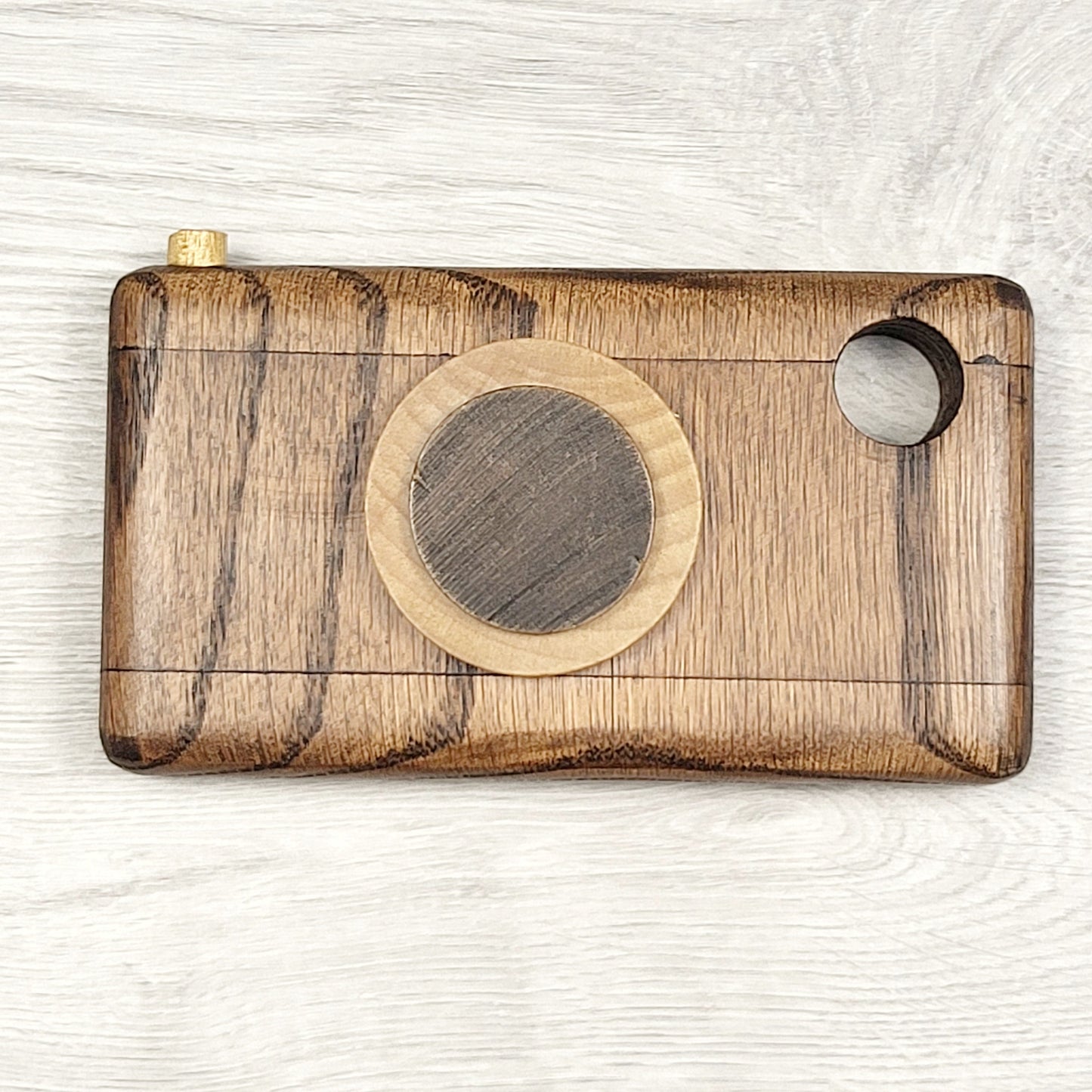 SPLT1 - Solid wood play camera