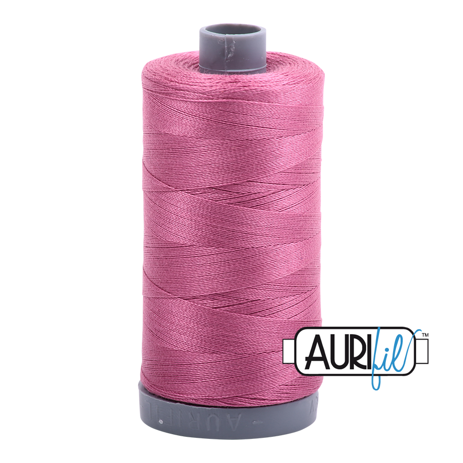 Fil Aurifil - Rose poudré 2452 - 28wt