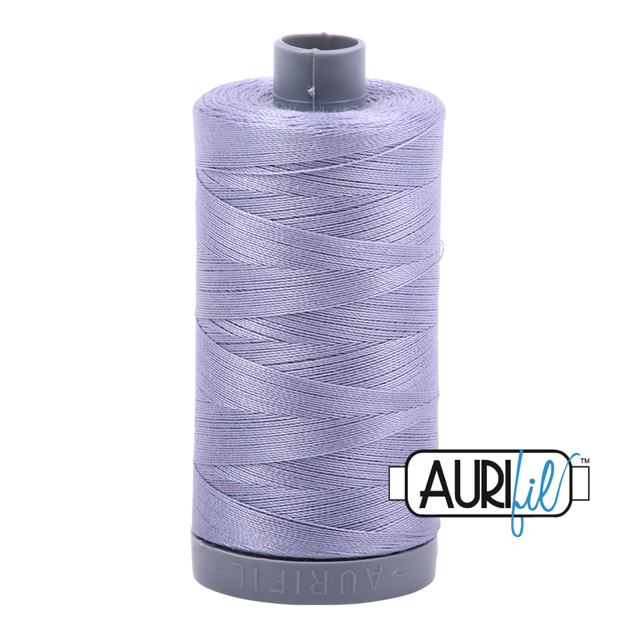 Fil Aurifil - Gris violet 2524 - 28wt