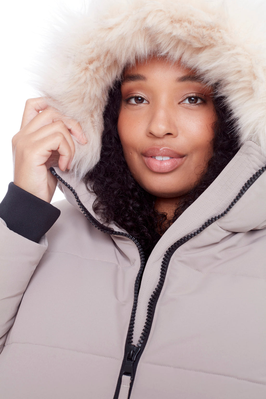 KLUANE PLUS | PARKA ULTRA LONGUE EN DUVET VÉGAN (RECYCLÉE) POUR FEMME, TAUPE CLAIR (TAILLE GRANDE)