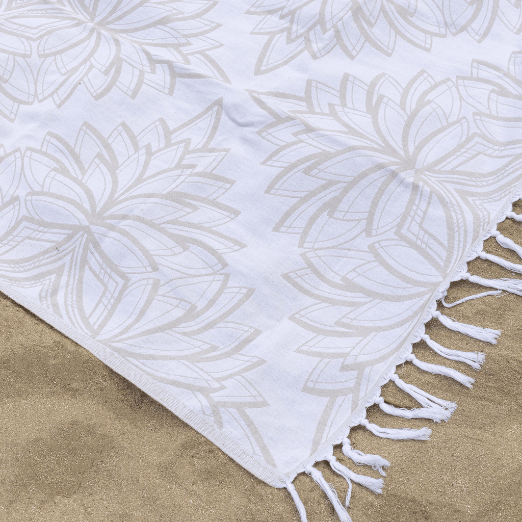 Turkish Towels Canada | Body Towel | Oat + White