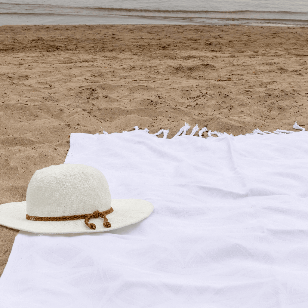 Turkish Towels Canada | Set in White