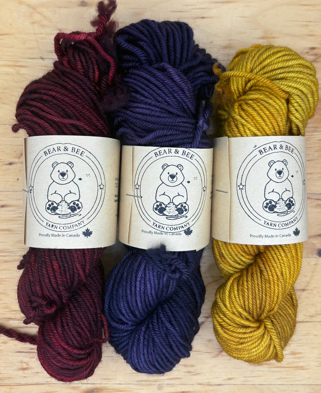 Superwash Merino - Worsted - 100g  Made in Canada