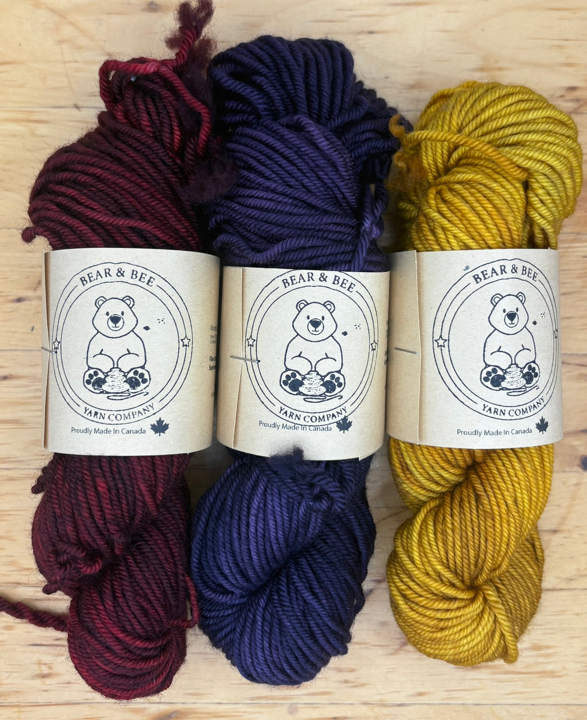 Superwash Merino - Worsted - 100g  Made in Canada