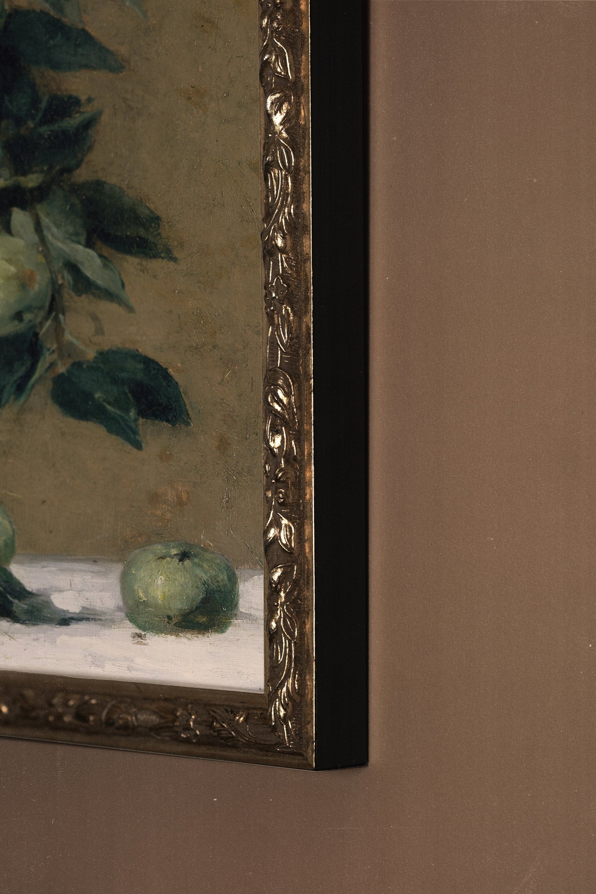 Vintage Silver Frame, Velvet of Time