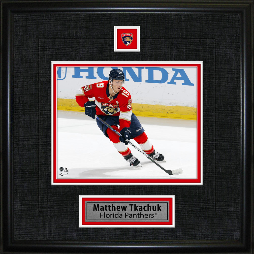 Épinglette et assiette encadrées Matthew Tkachuk, Panthers de la Floride