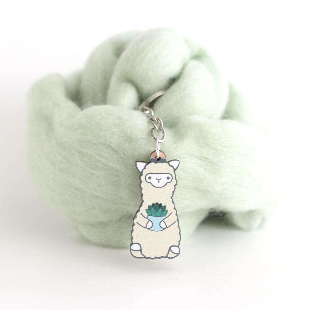Porte-clés en bois représentant une plante succulente en forme d'alpaga - Cadeau durable - Cadeau lama