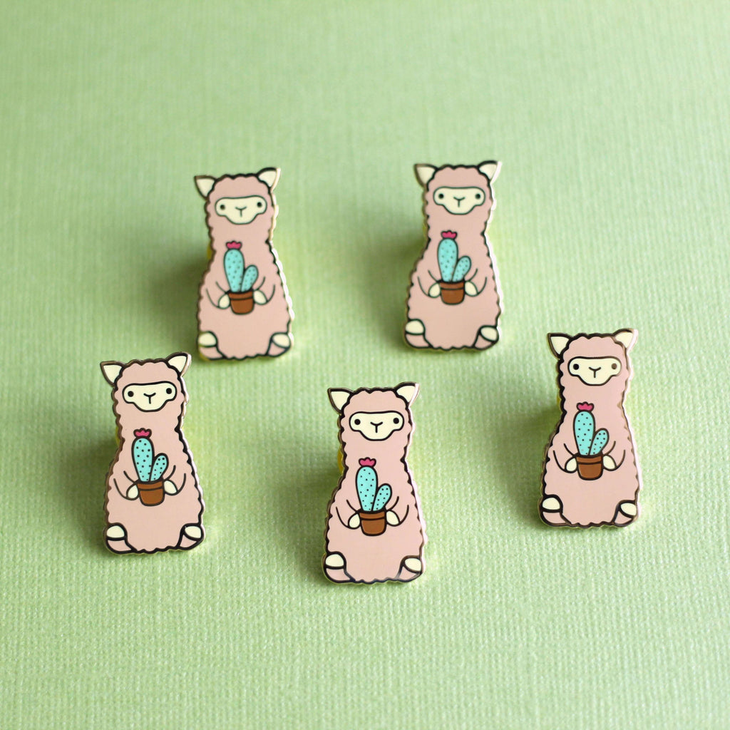 Broche en émail Cactus Alpaga - Cadeau Lama - Broche pour sac à dos