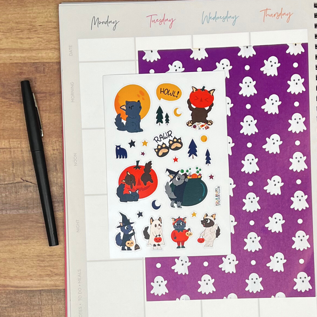 Howlin' Halloween Pups