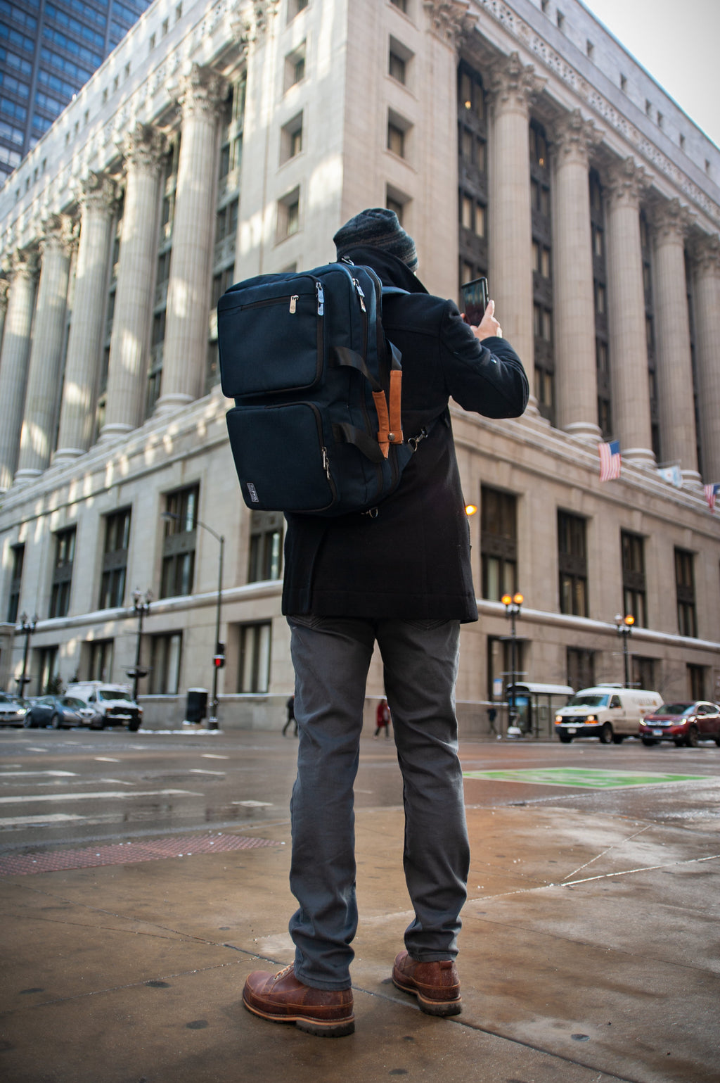 PKG Trenton 31L District Messenger | Backpack