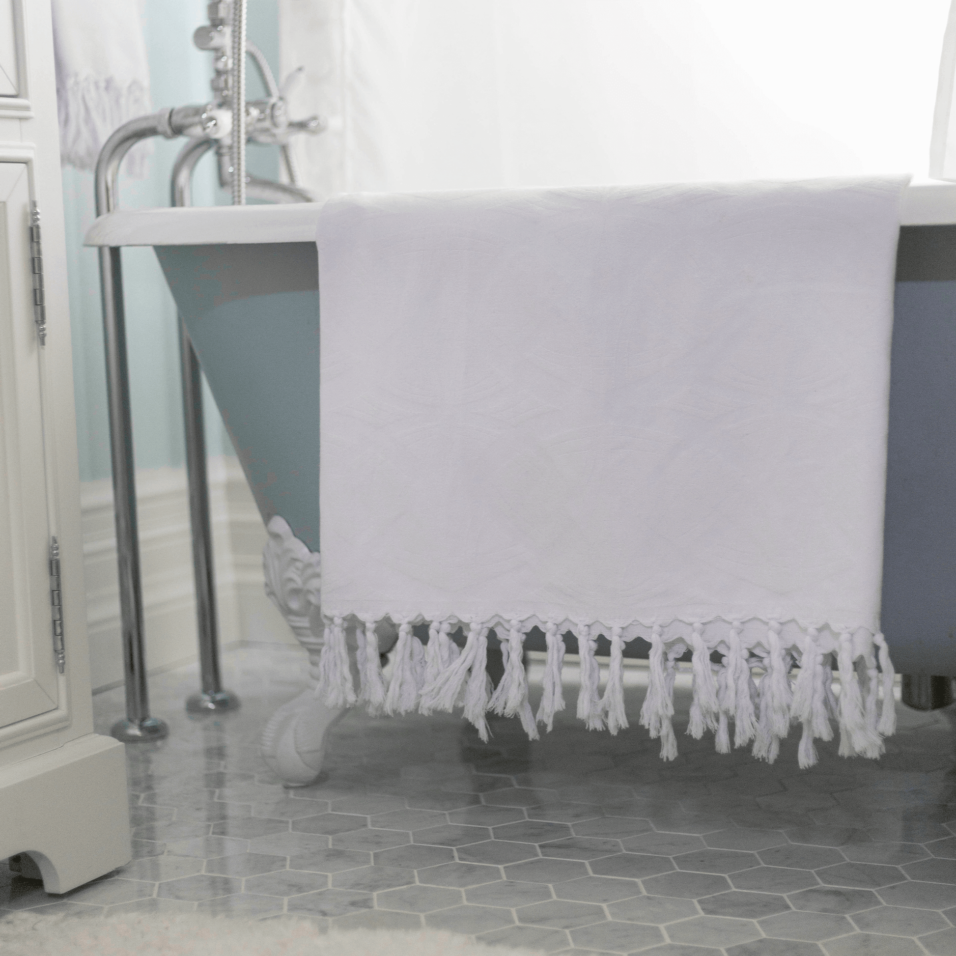 Turkish Towels Canada | Set in White