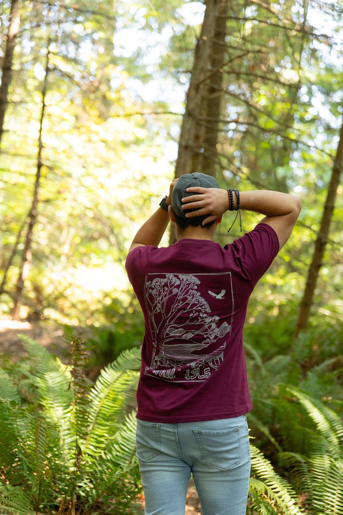 PAYSAGE DE VAN ISLE - T-shirt unisexe en coton biologique - Bordeaux