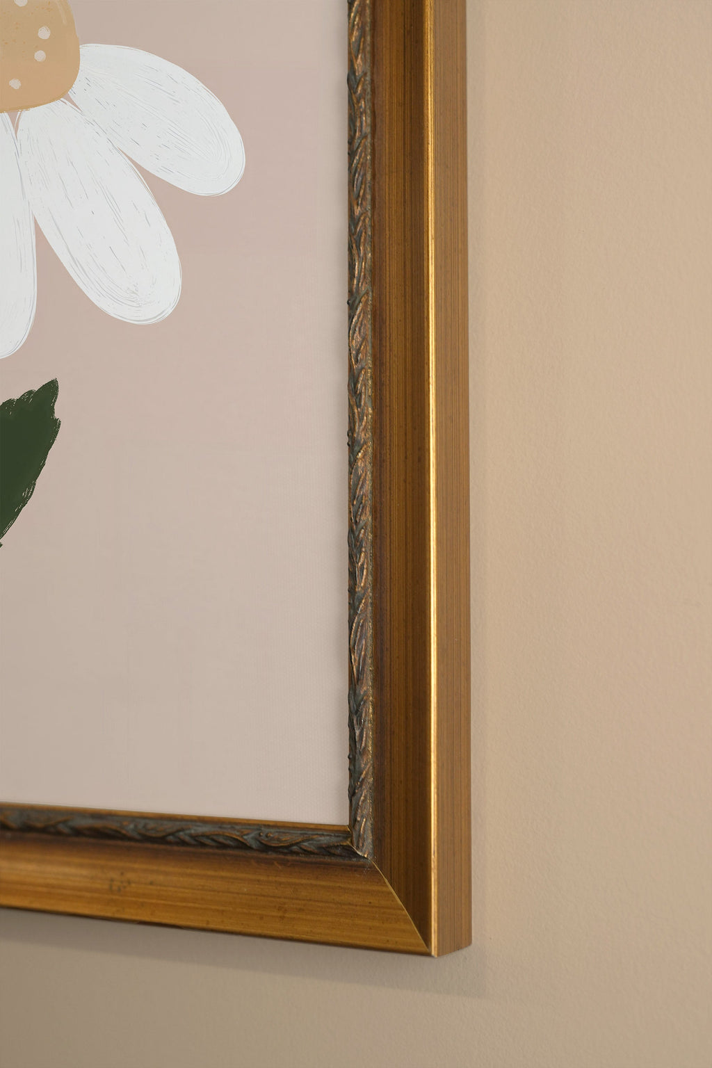 Golden Daisy, Vintage Frame in Gold