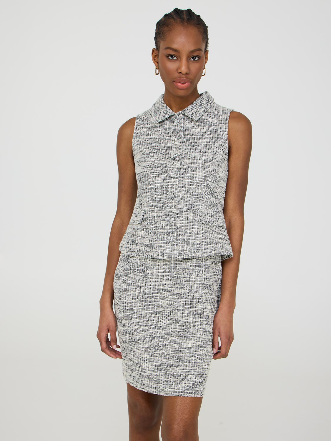 Robe chemise sans manches en boucle