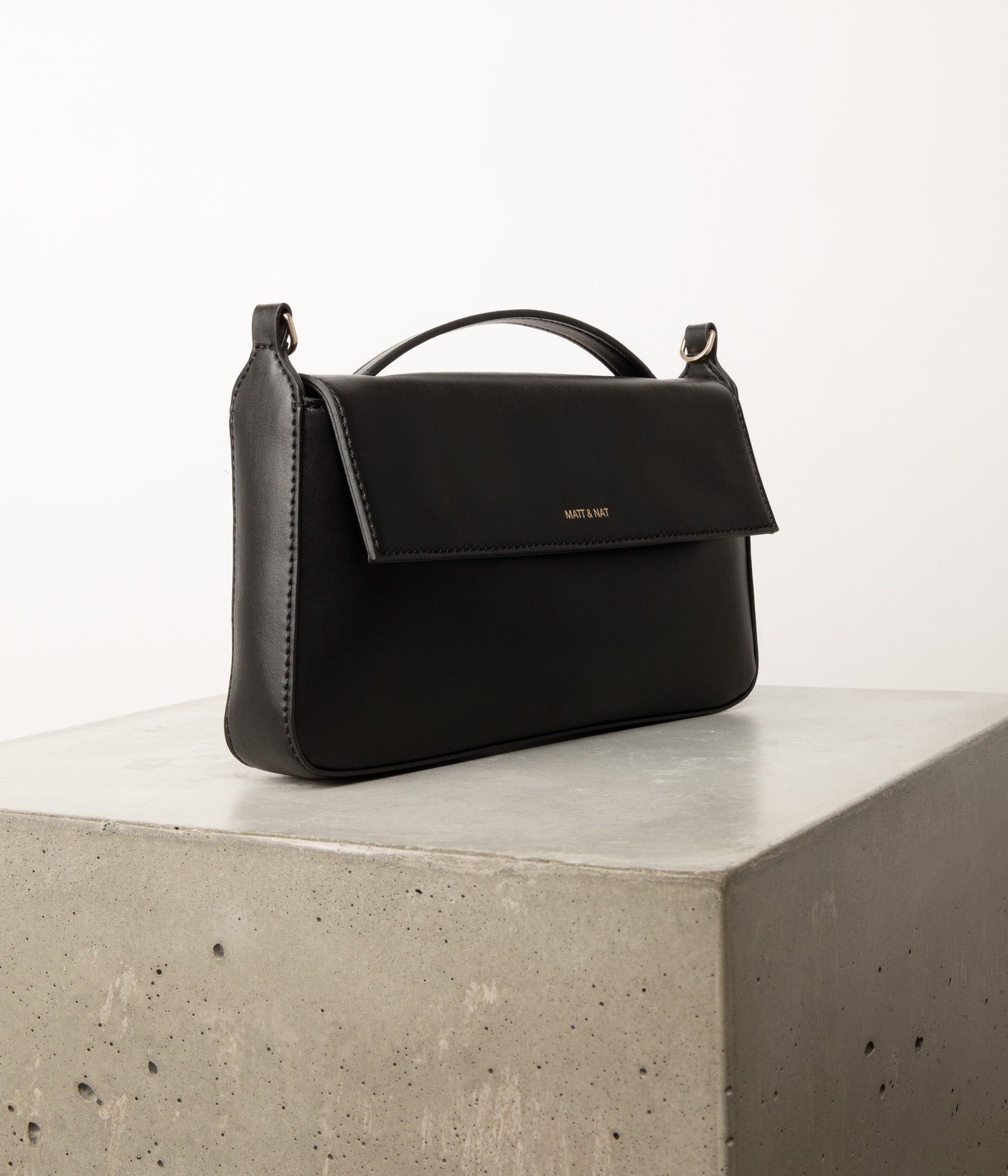 Sac bandoulière végétalien MONET - UPPEAL™