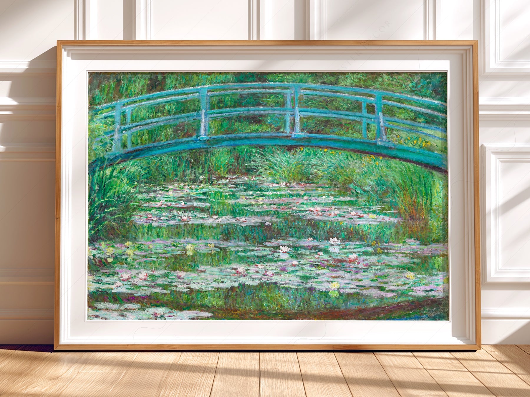 Claude Monet - Bridge over a Pond of Water Lilies - Museum Art Print