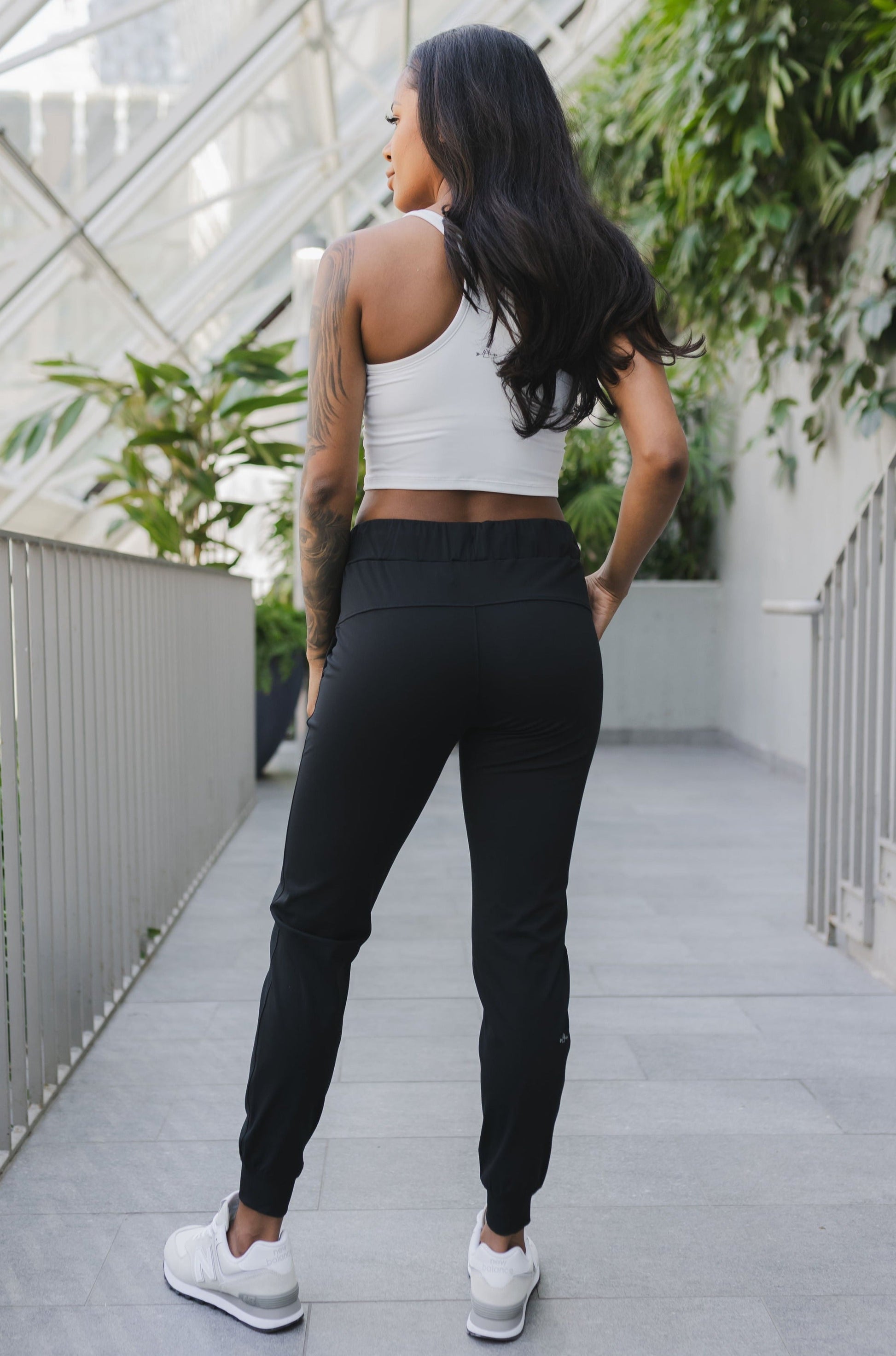 Downtown Jogger *Cuffed Ankle