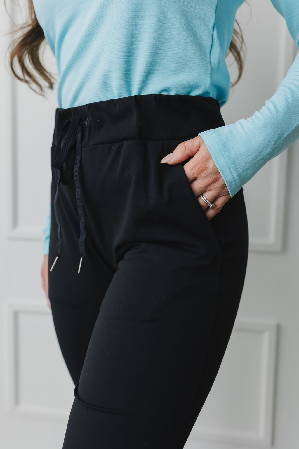 Downtown Jogger *Cuffed Ankle