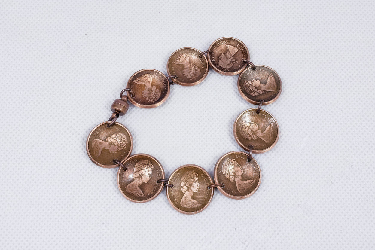 Legacy Leaves Bracelet