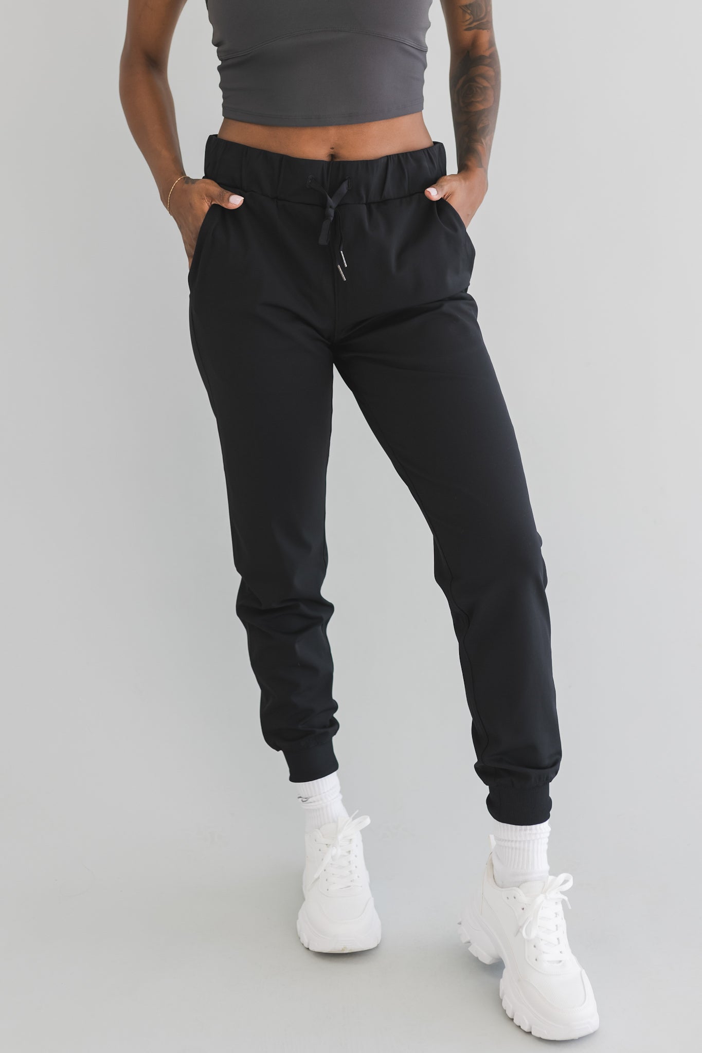 Downtown Jogger *Cuffed Ankle