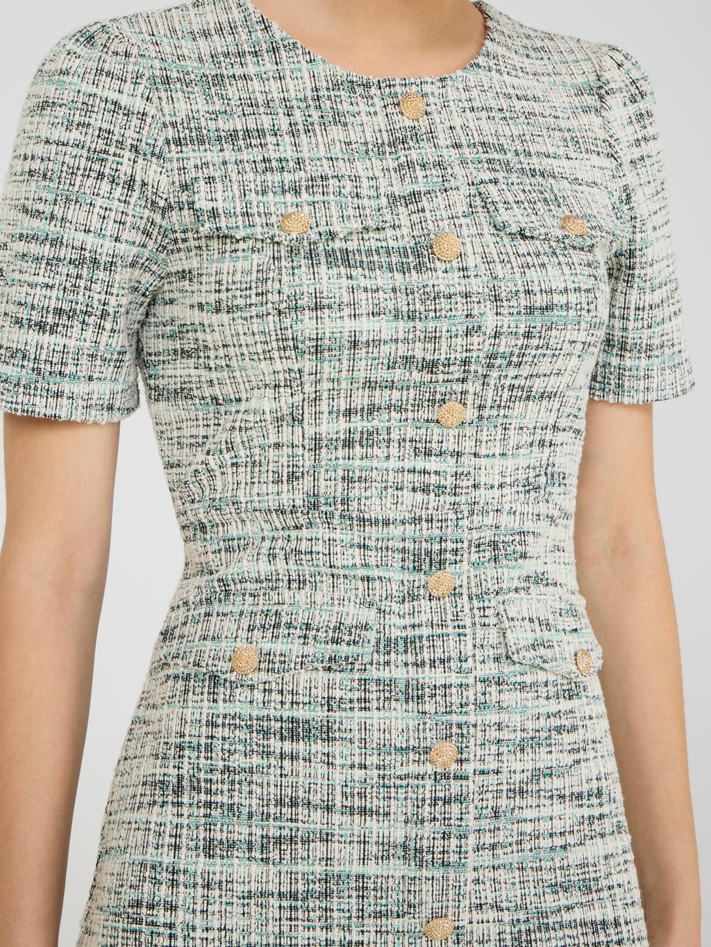 Robe fourreau boutonnée sur le devant en boucle