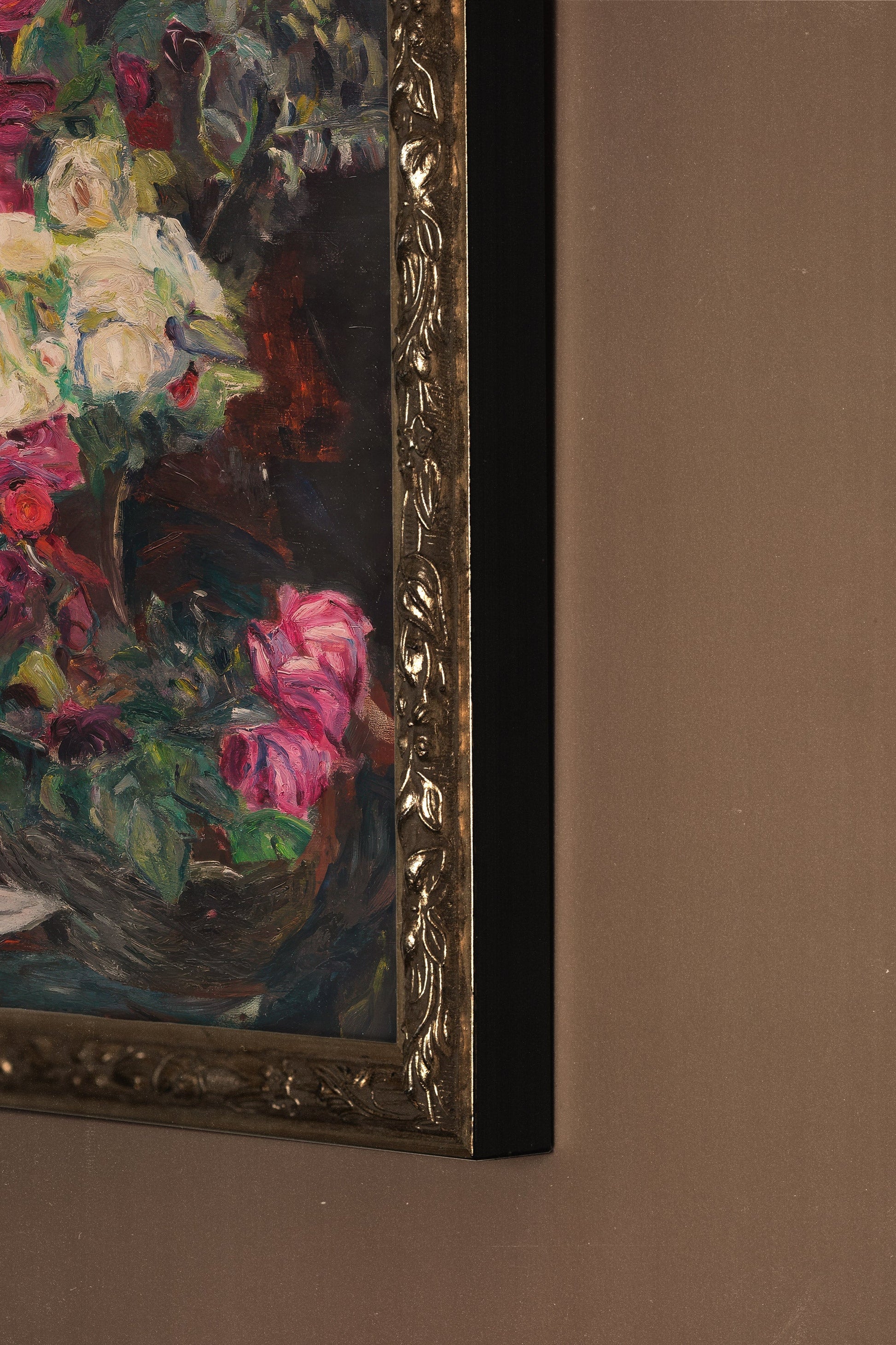 Vintage Silver Frame in Velvet