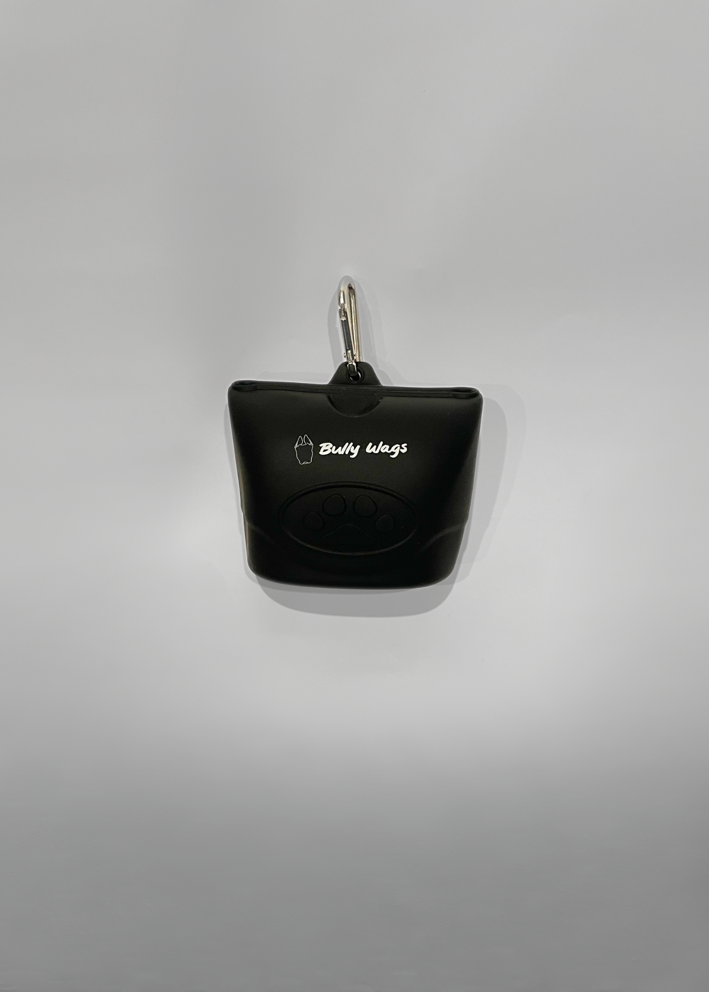 Silicone Treat Pouch with magnetic closure