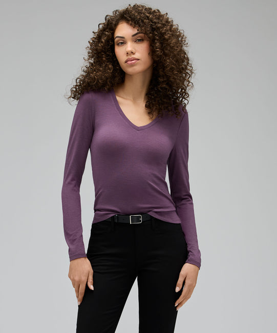 Pull slim à manches longues et col en V en mérinos pour femme