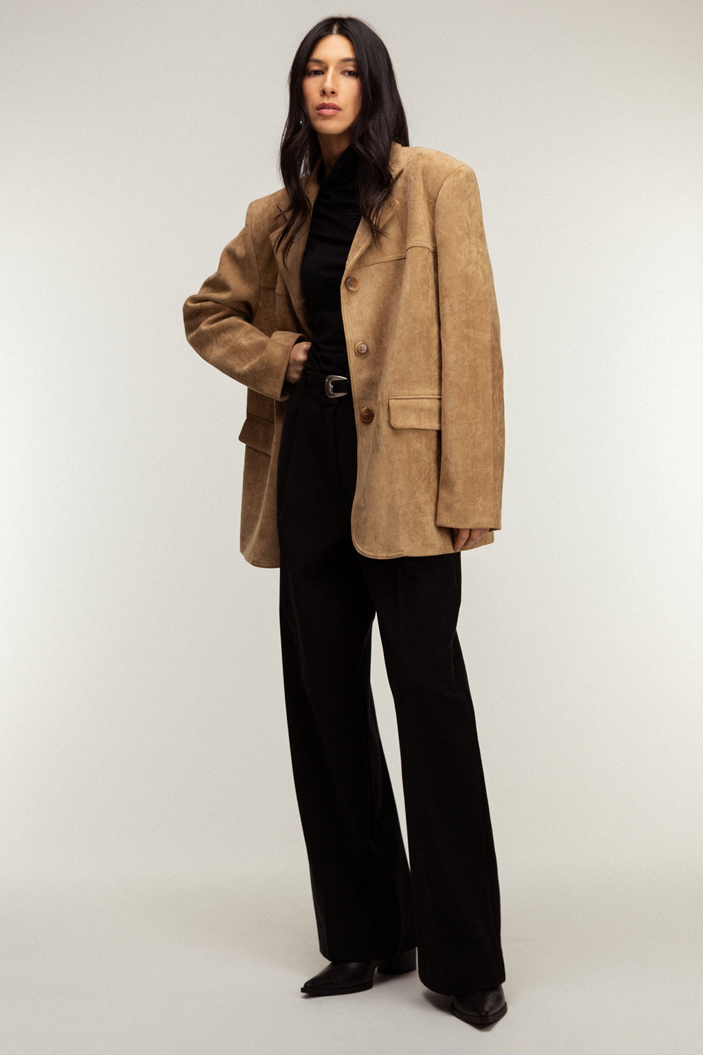 BLAZER OVERSIZE EN DAIM VEGAN