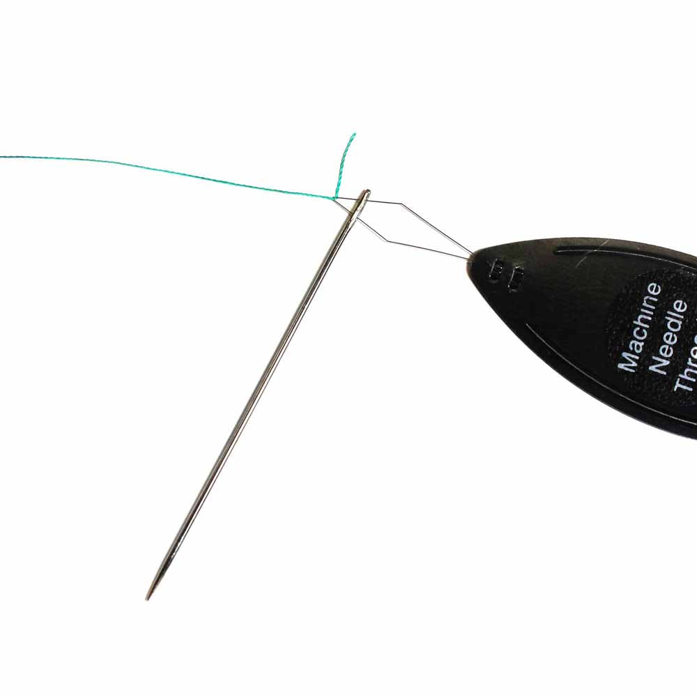 Unique Sewing Plastic Needle Threaders