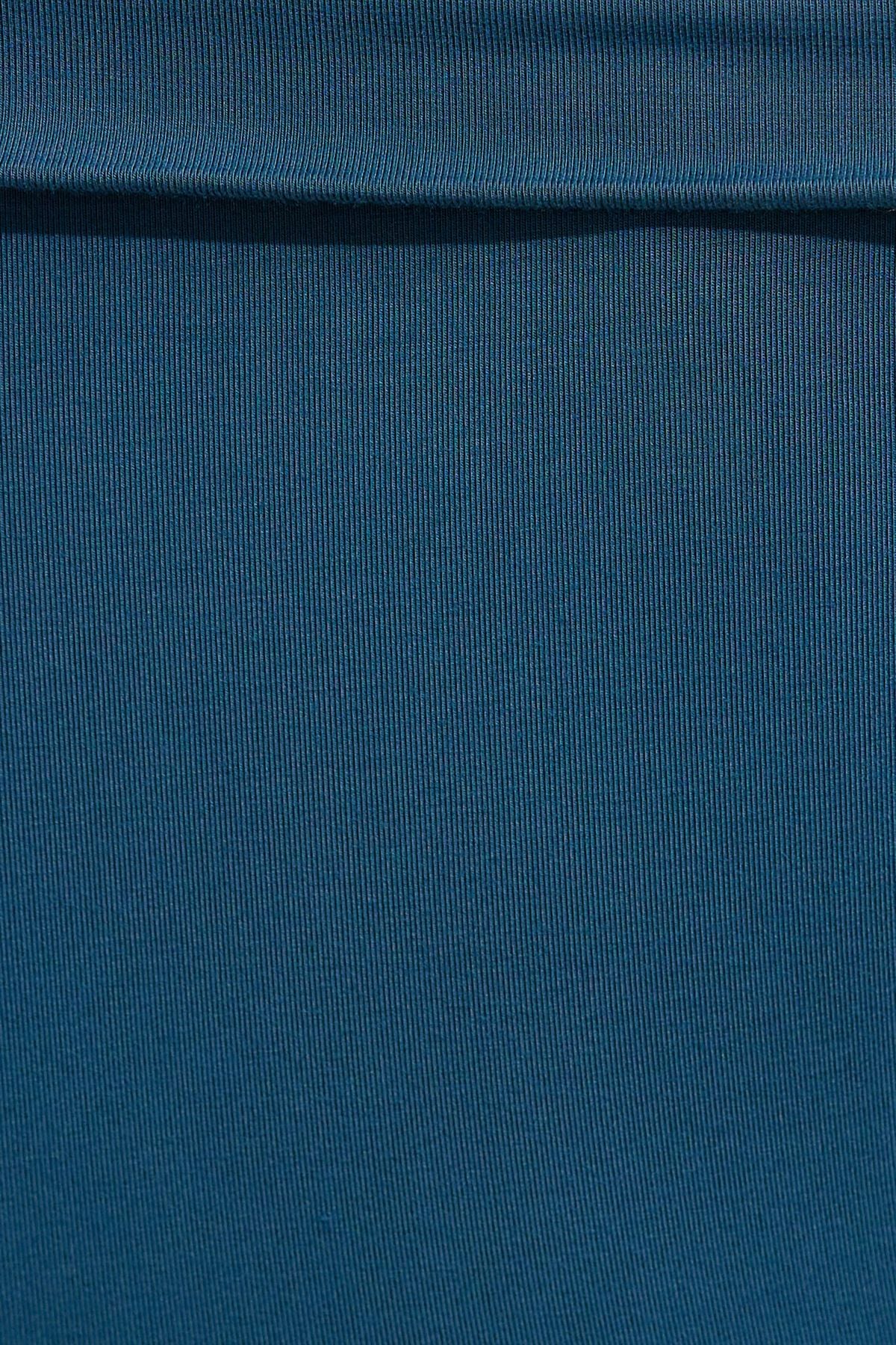 Haut asymétrique à manches longues