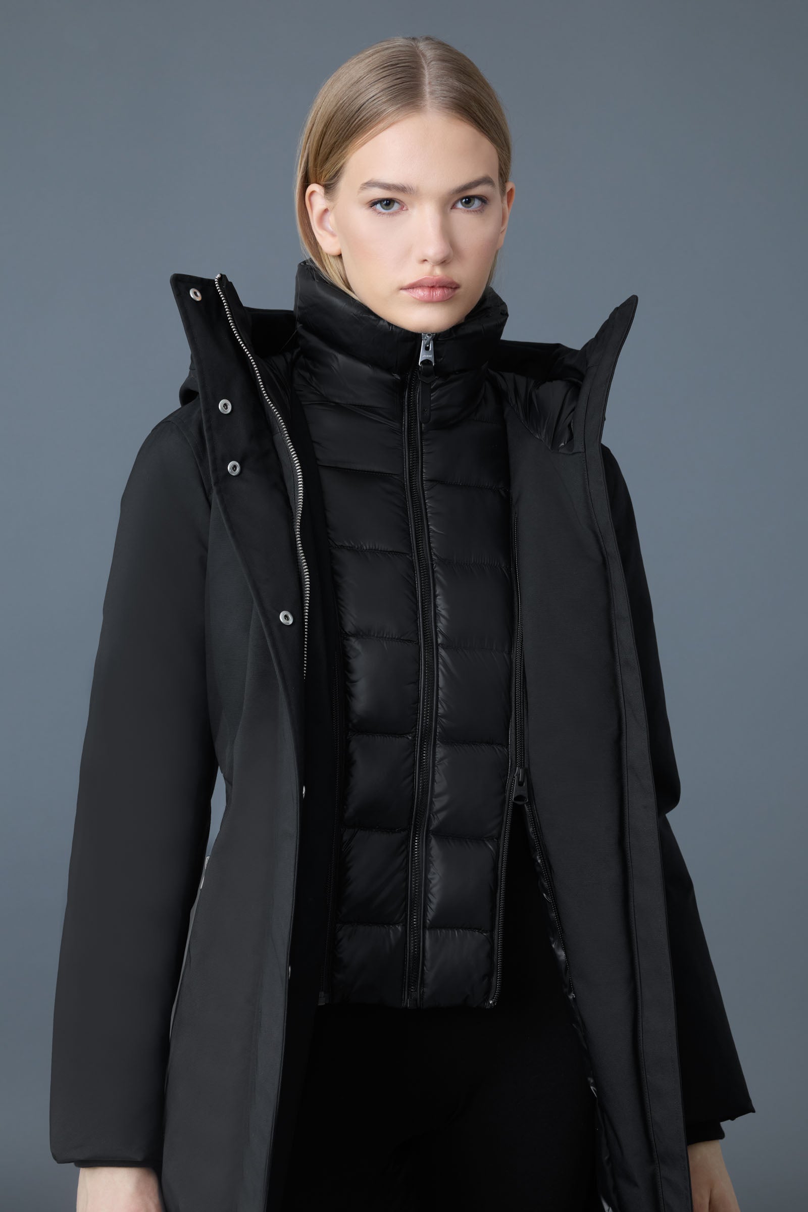 Manteau ajusté 2 en 1 SHILOH avec plastron amovible et fourrure de renard argenté