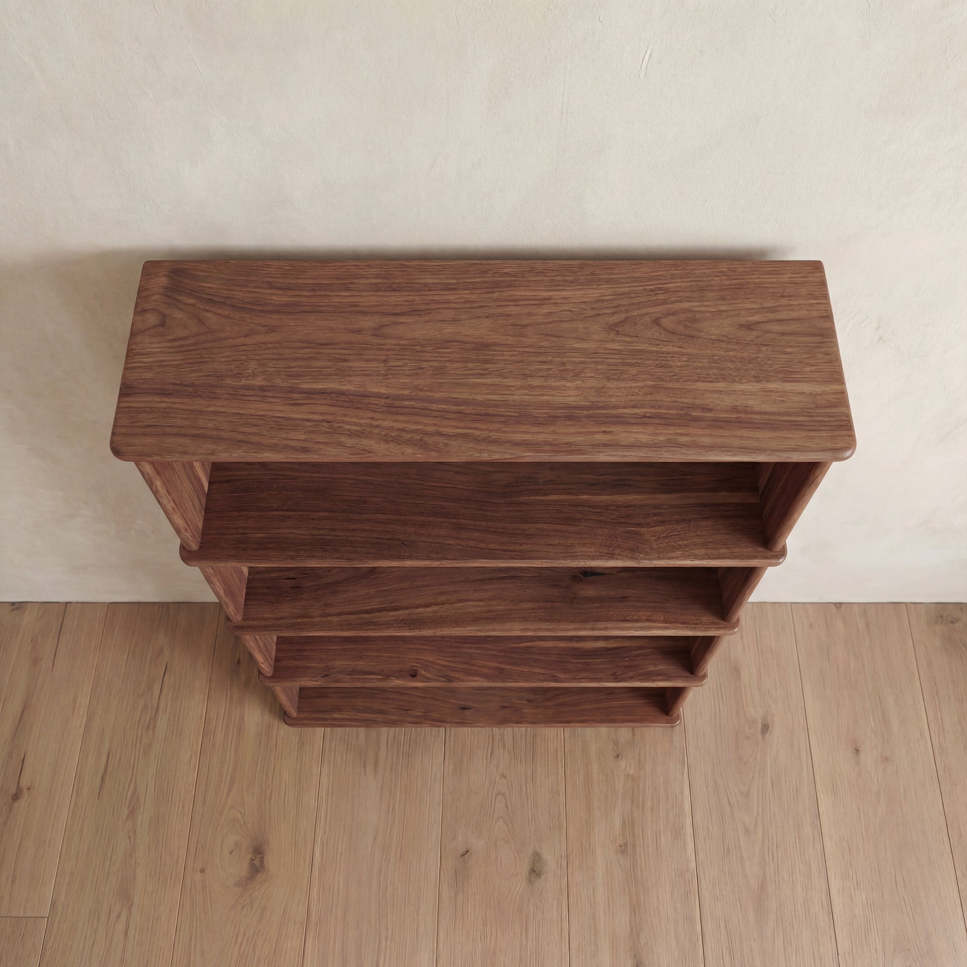 Bibliothèque à 4 étagères en noyer