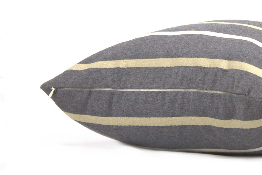 Housse de coussin à rayures mica