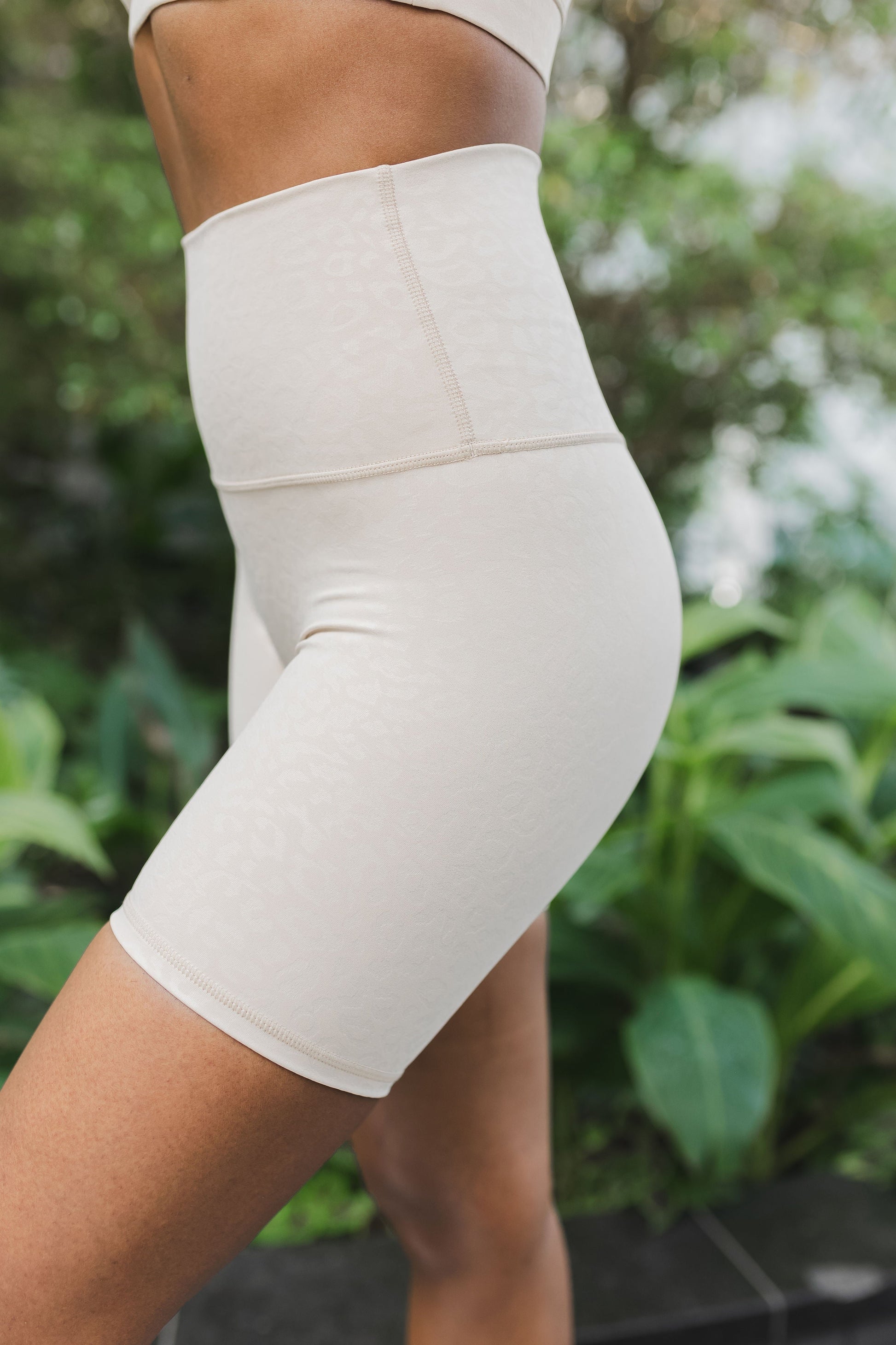 Zenith Barely There Shorts 2.0 (6")