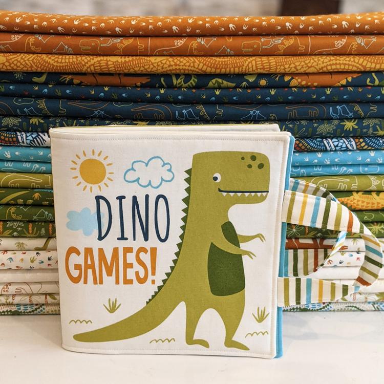 Stacy Iest Hsu - Moda - Stomp Stomp Roar - Cahier d'activités 36" x 60" Panneau 20826 11