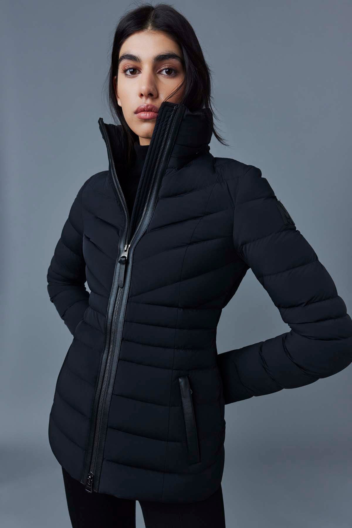 PATSY Manteau Agile 360 en couette avec col en fourrure naturelle