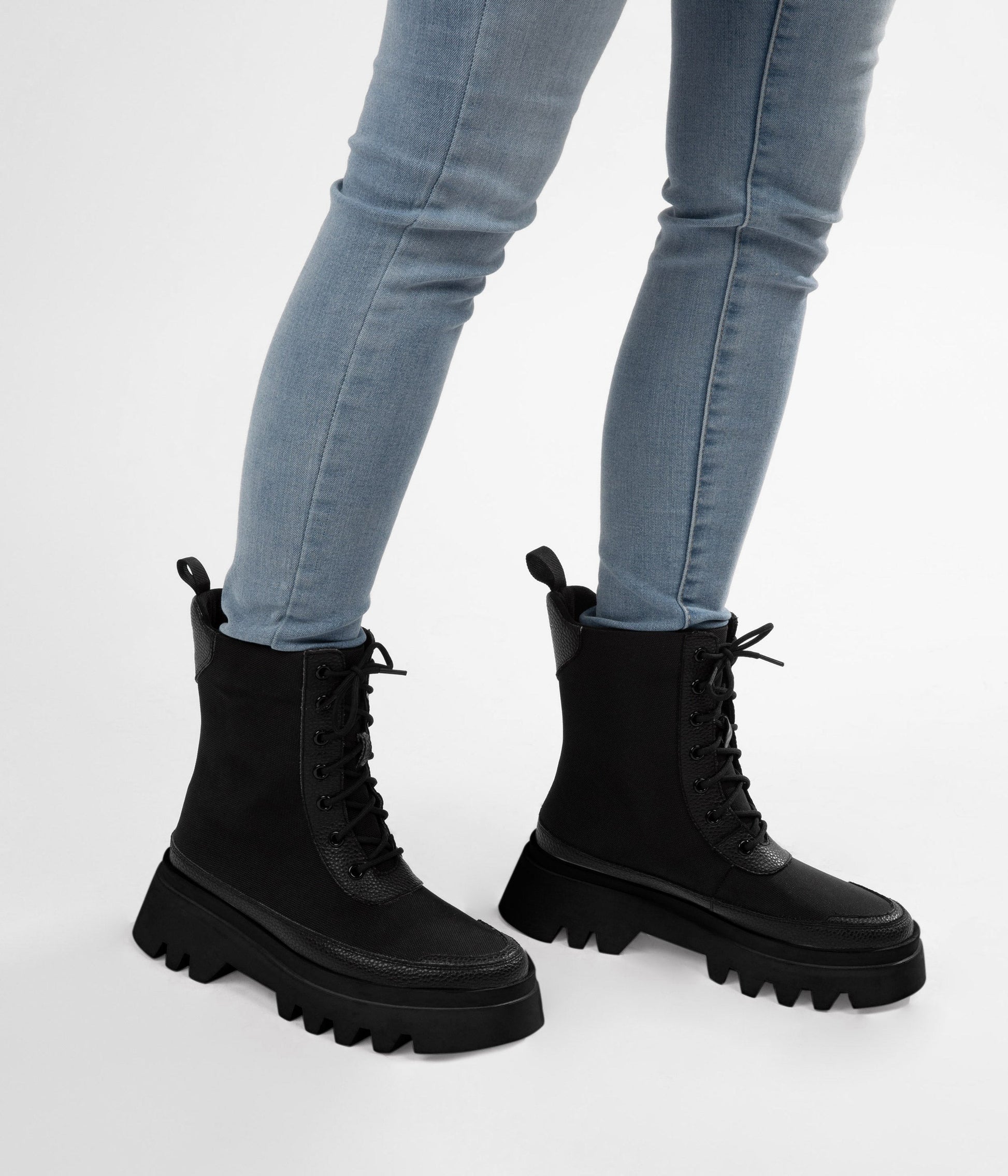 Bottes à lacets végétaliennes OVI pour femmes
