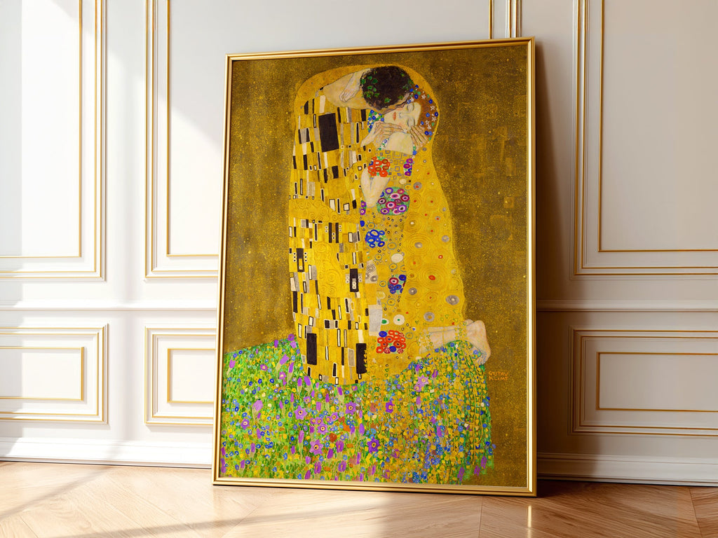 Gustav Klimt The Kiss Art Print – Golden Age Romantic Wall Decor