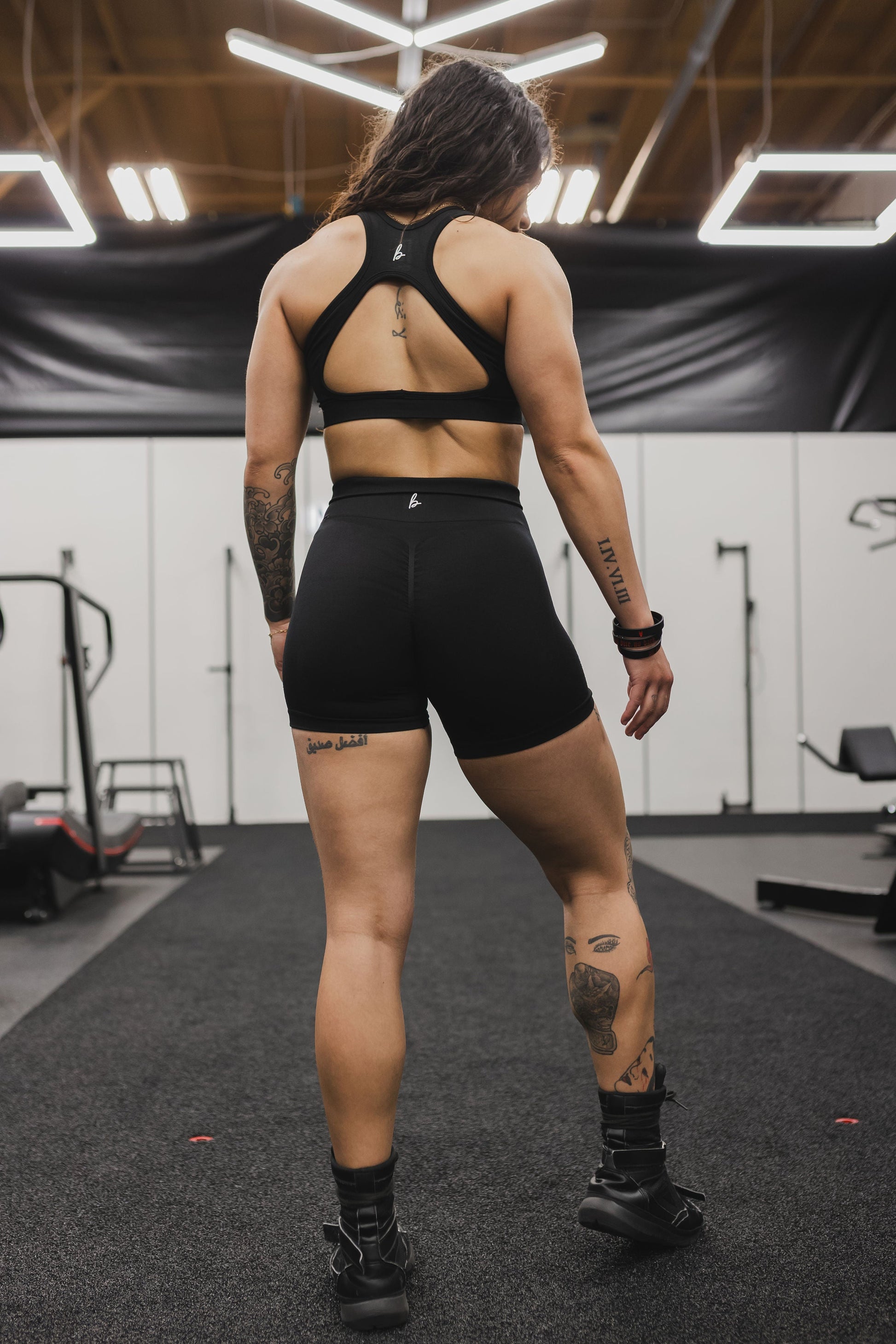 Silhouette Shorts *Mini Scrunch