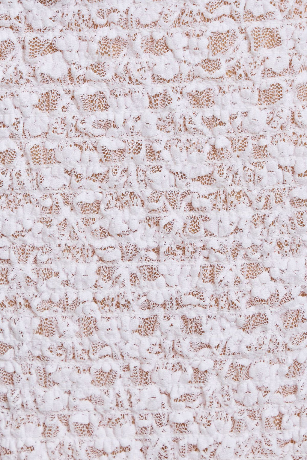 Haut à épaules dénudées en dentelle à bulles