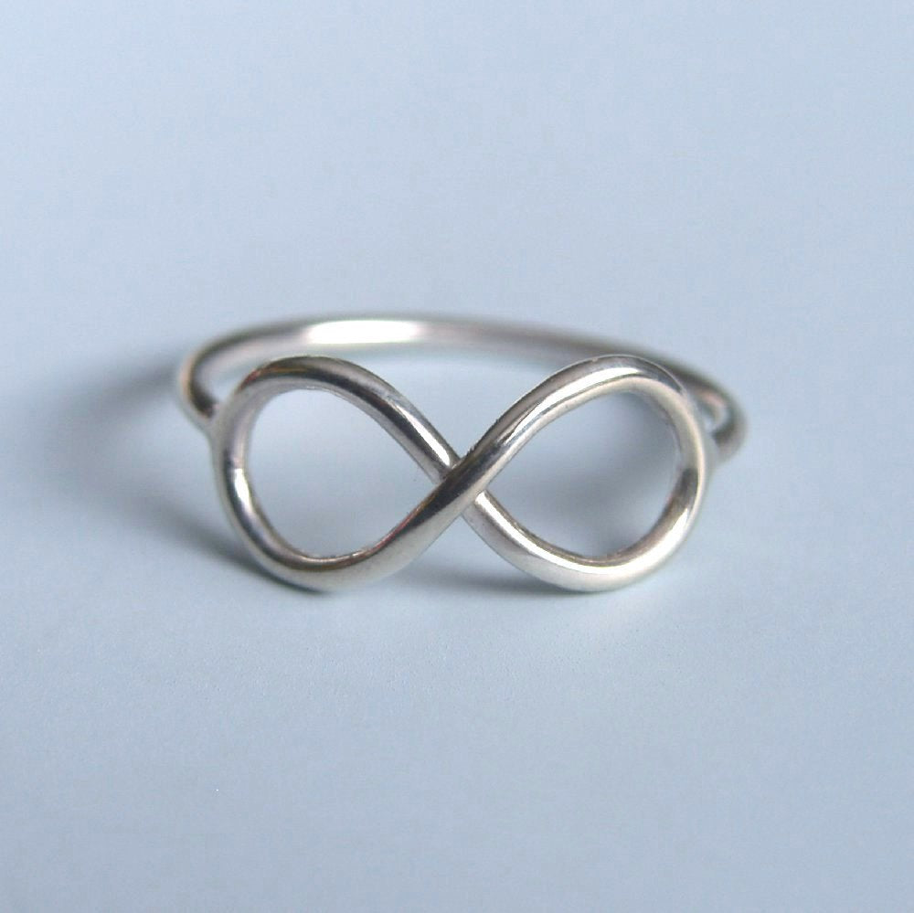 Bague symbole infini en argent sterling