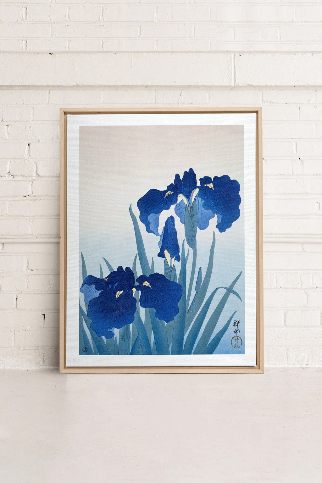 IRIS FLOWERS, Stretched Canvas Artwork