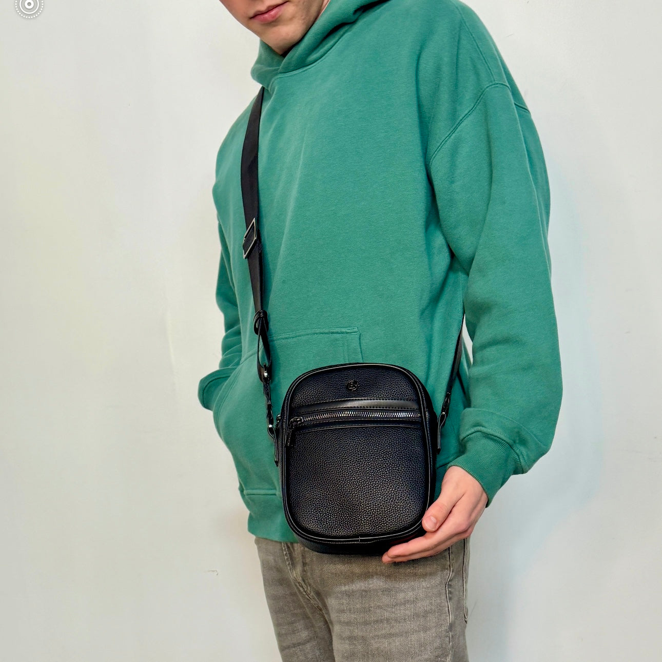 Kane Side Bag