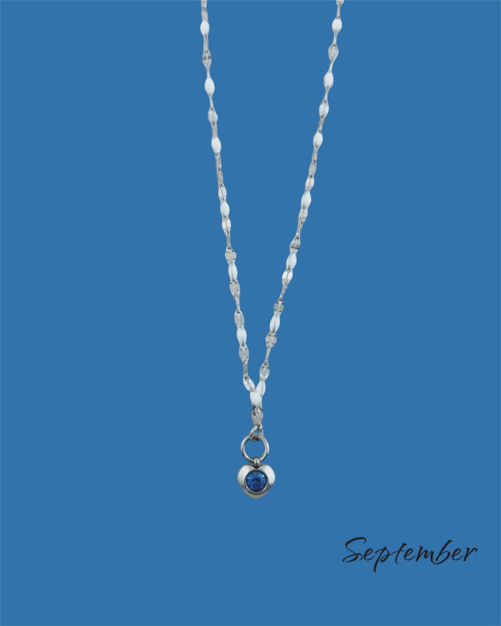 Colliers en argent avec pierres de cœur - différentes couleurs de pierres de naissance