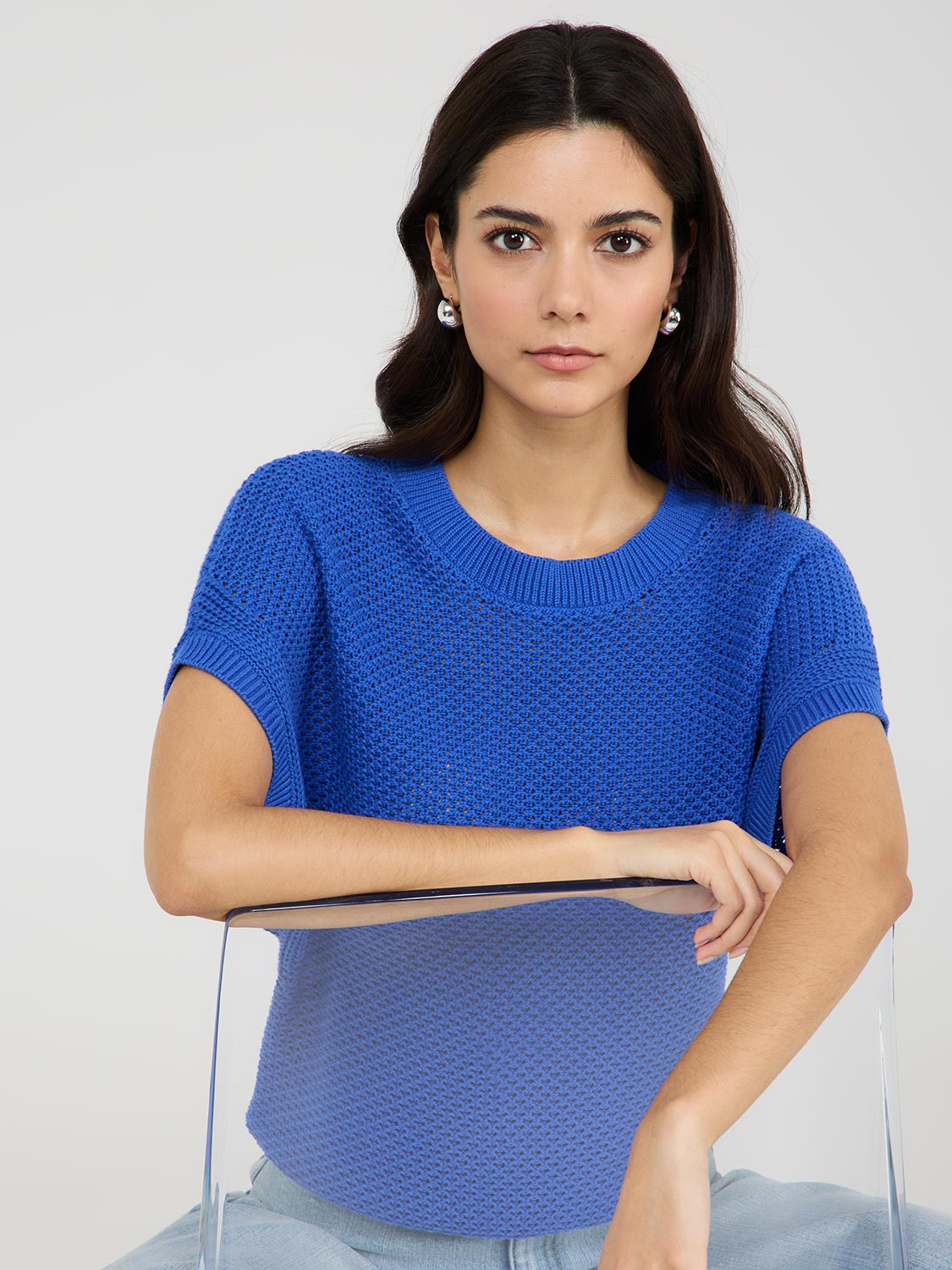 Pull au crochet à manches chauve-souris courtes
