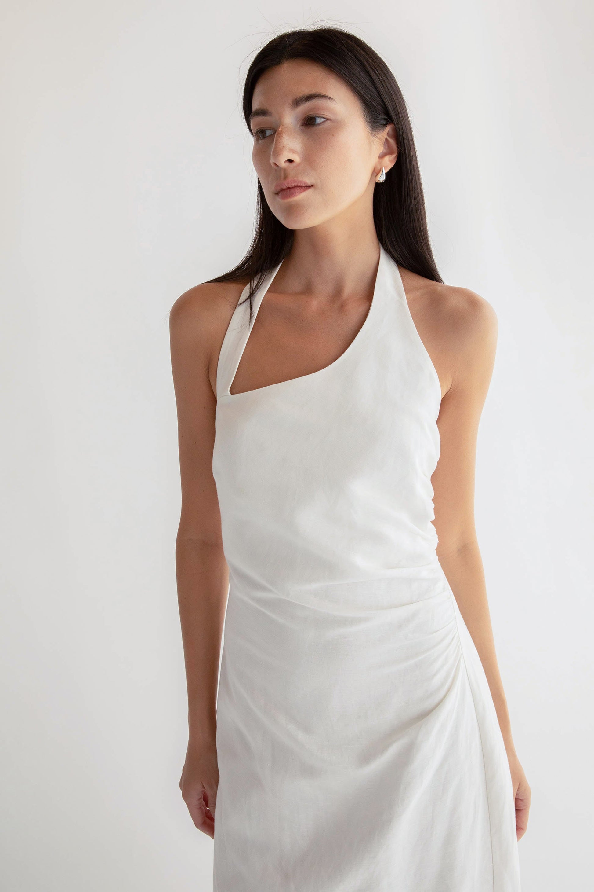 ROBE LONGUE ASYMÉTRIQUE EN MÉLANGE DE LIN
