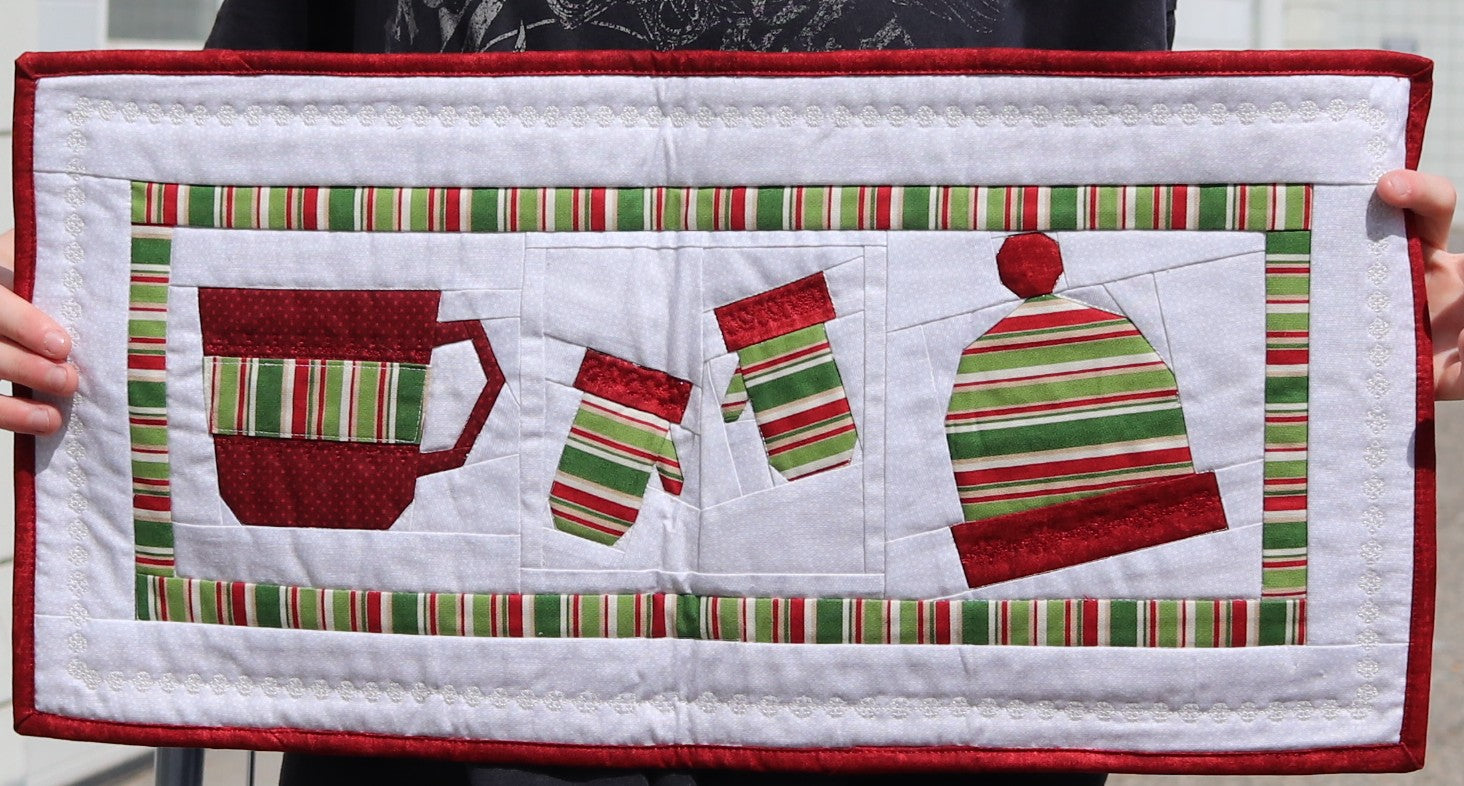 Échantillon en magasin - Chemin de table - Thème hivernal en papier