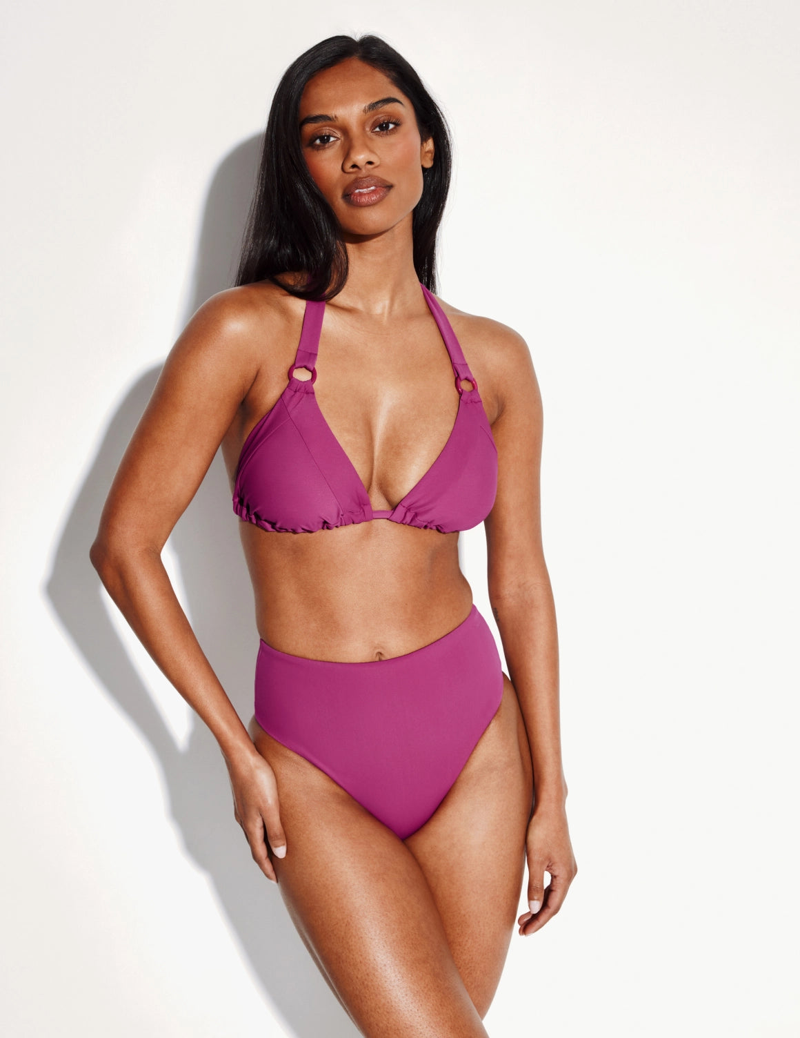 Bas de bikini taille haute sculptant