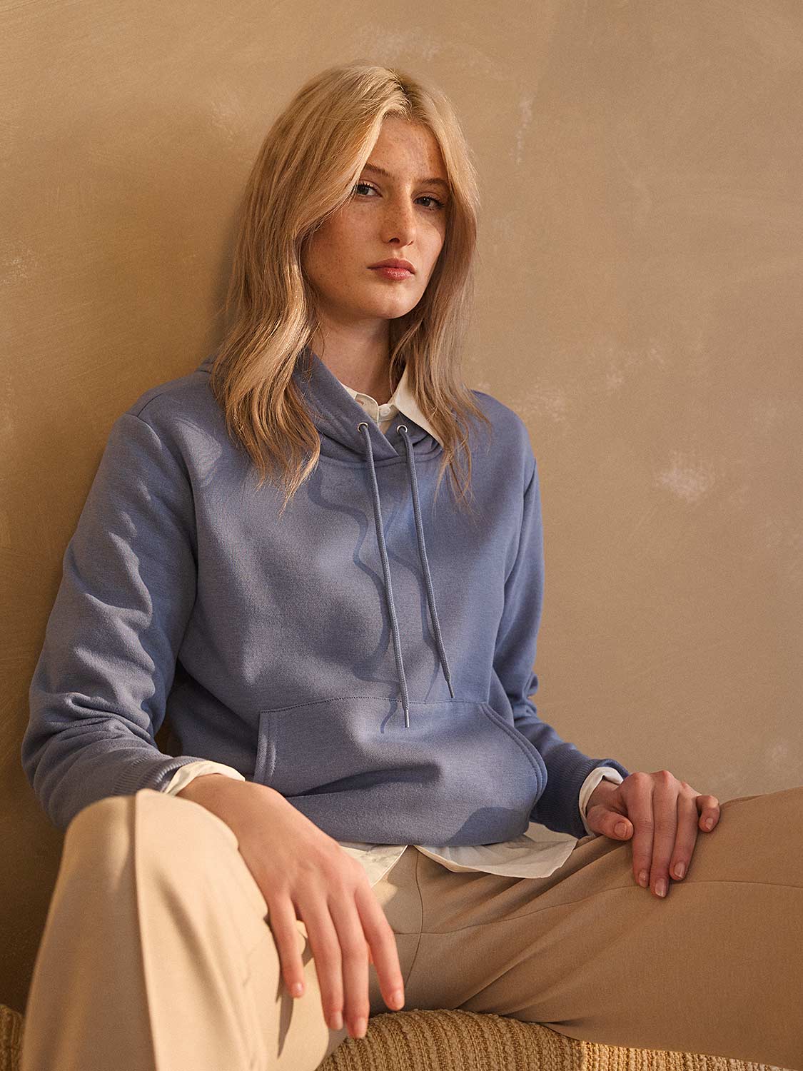 Sweat à capuche en polaire à taille